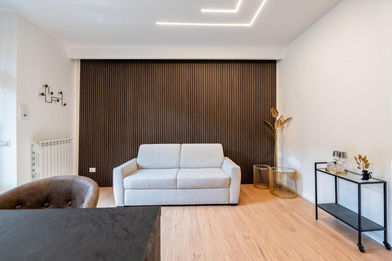 Bilocale Moderno - City Center Milano Eksteriør billede