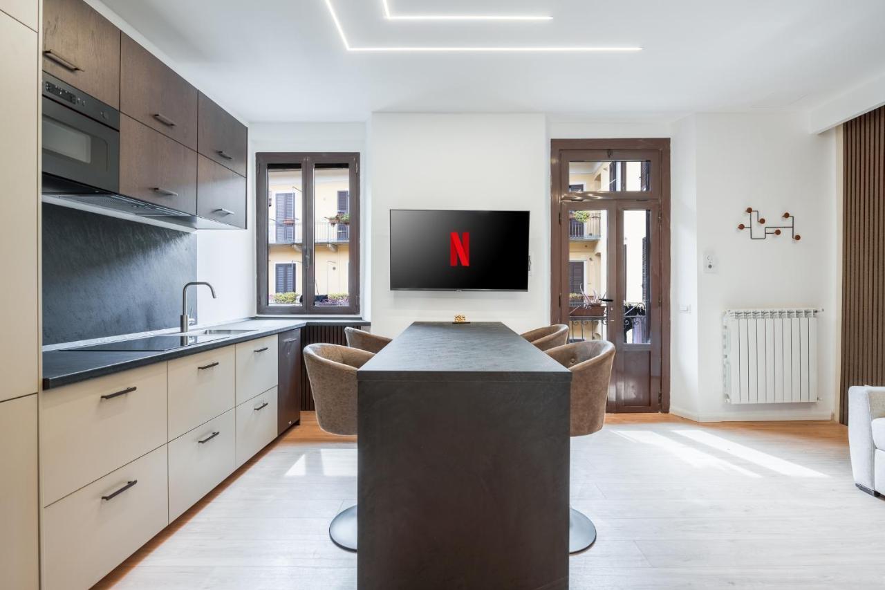 Bilocale Moderno - City Center Milano Eksteriør billede